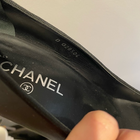 CHANEL round toe heels - Picture 6 of 6